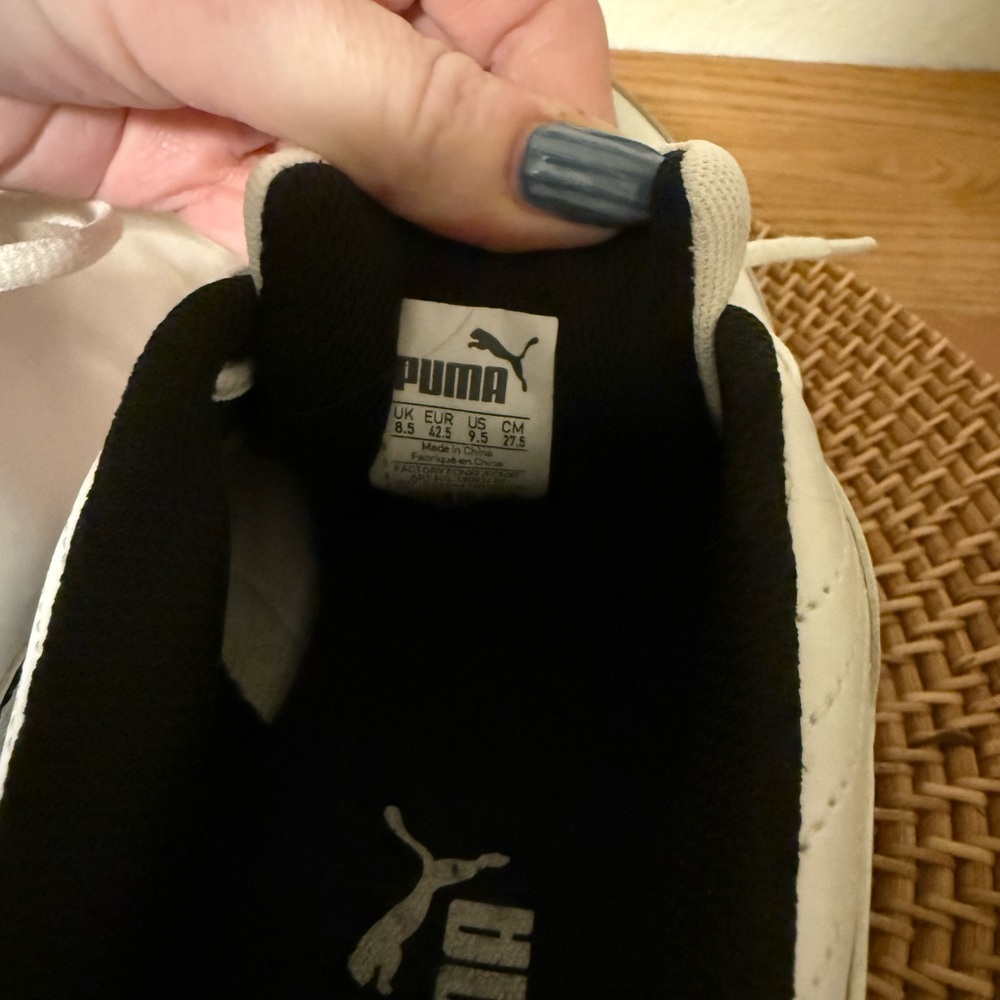 Puma White and‎ Black Low-Top Sneakers - Picture 8 of 9